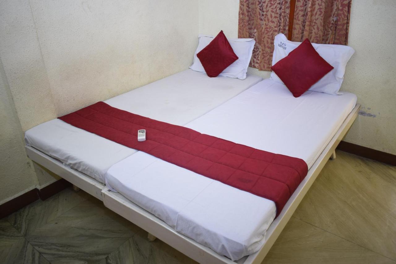 بونديتْشيري Pms Guest House المظهر الخارجي الصورة