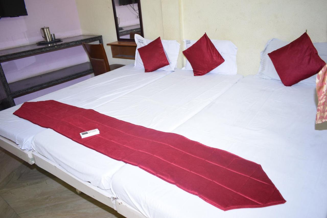 بونديتْشيري Pms Guest House المظهر الخارجي الصورة