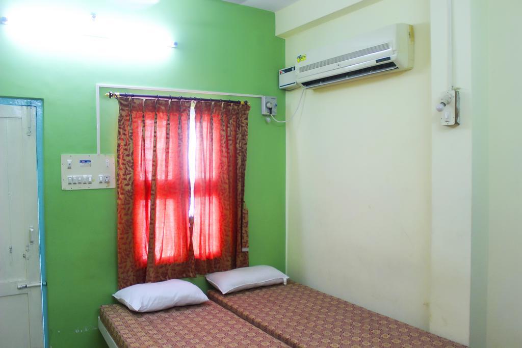 بونديتْشيري Pms Guest House المظهر الخارجي الصورة
