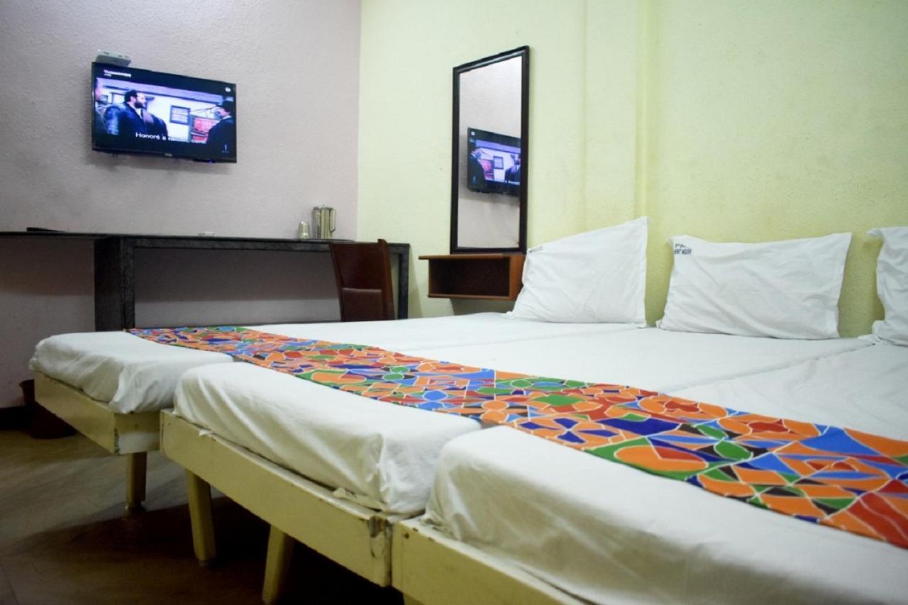 بونديتْشيري Pms Guest House المظهر الخارجي الصورة